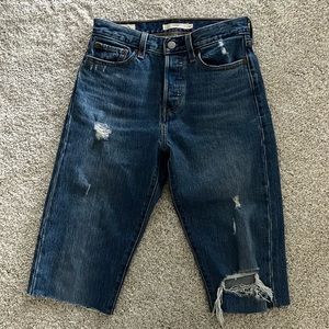 Cutoff Levi wedgie jeans